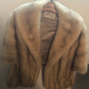 Vintage fur cape